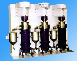 SK串聯(lián)敞開式砂磨機(jī)