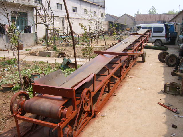 膠帶輸送機(jī)