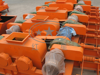 紅星供應(yīng)對輥式破碎機(jī)