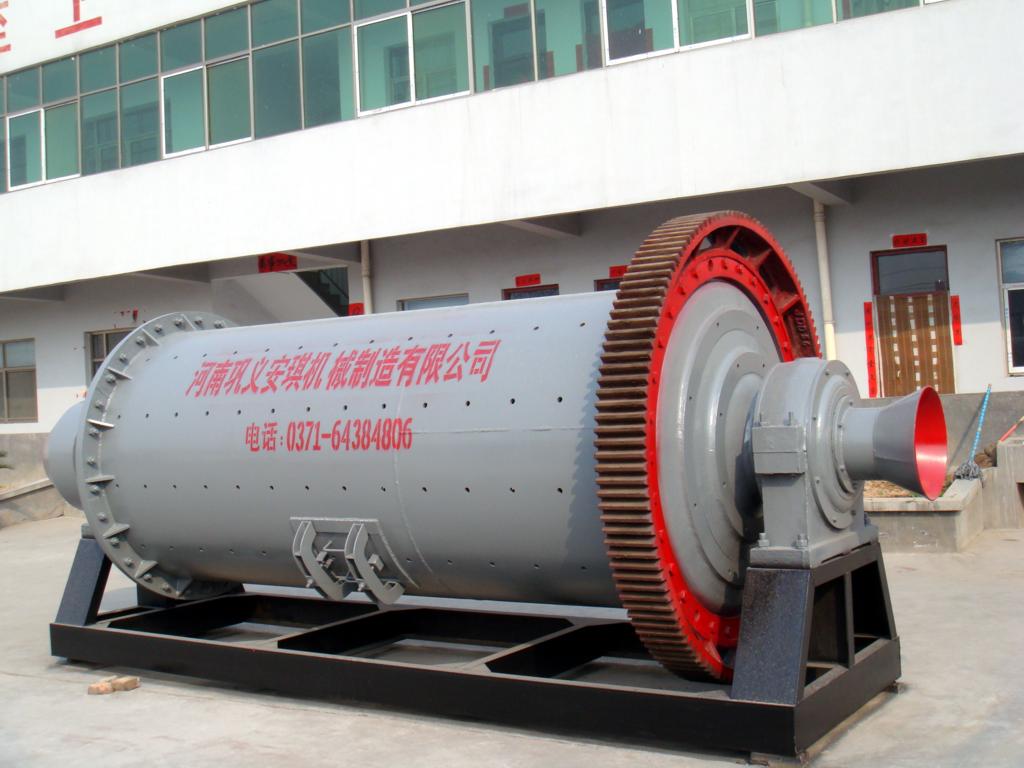 河南球磨機(jī)設(shè)備工作時候的五點如何回避離心運動