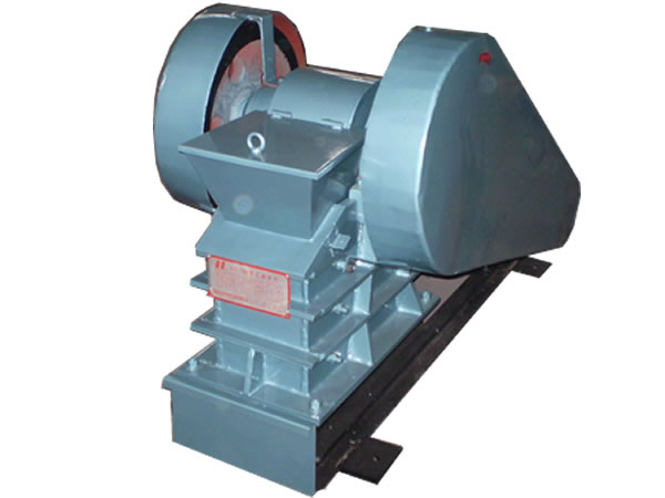 (EP-250×150型)顎式破碎機(jī)