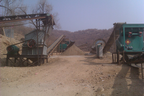 干選鐵精粉品位選礦機(jī)械，鐵礦干選磁選機(jī)