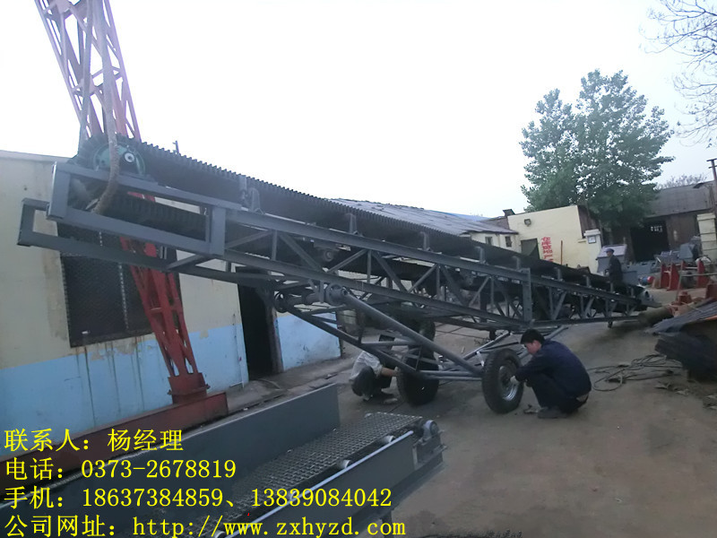 銷售移動(dòng)式皮帶輸送機(jī)-糧食輸送機(jī)-肥料輸送機(jī)【新鄉(xiāng)楊華價(jià)格低】
