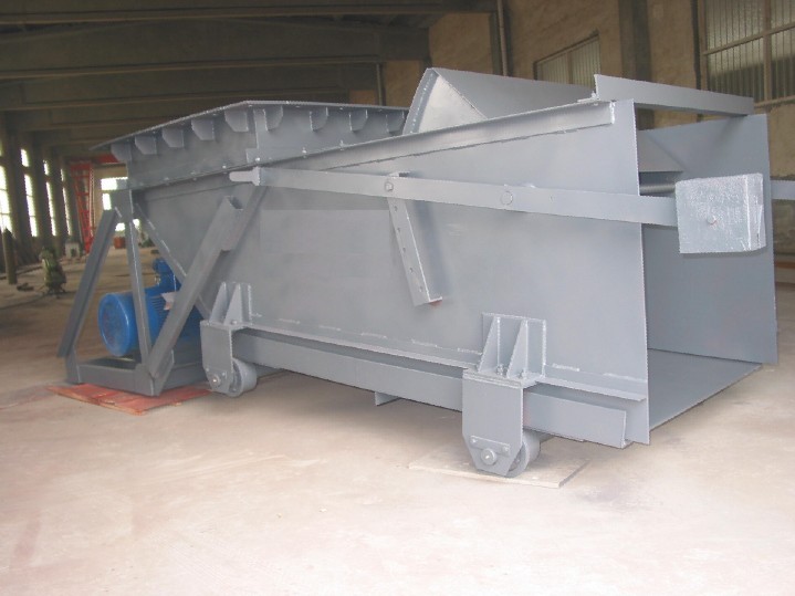 K型往復式給煤機