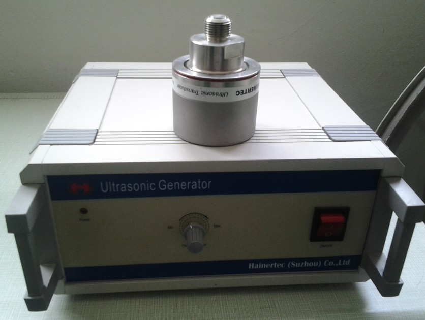 超聲波振動(dòng)篩換能器及發(fā)生器