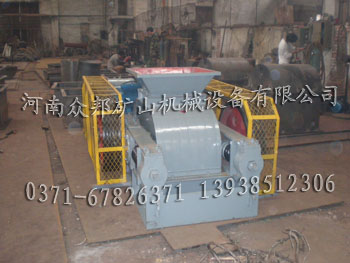 眾邦供應(yīng)對(duì)輥式破碎機(jī)