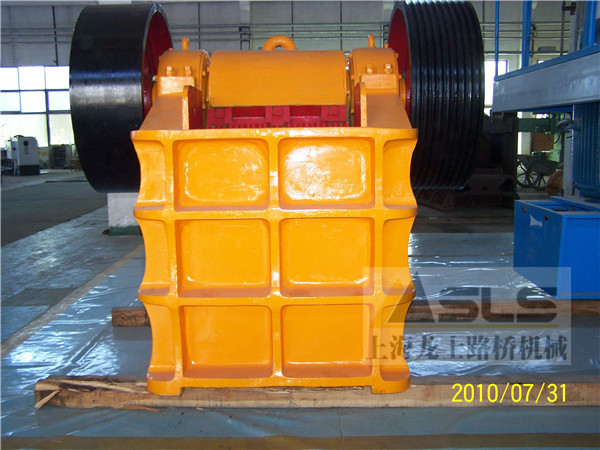 上海小型破碎機 PE-150*250小型顎式破碎機參數(shù)