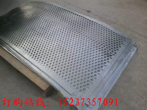 振動(dòng)篩推薦篩網(wǎng)編織篩網(wǎng)、沖孔篩網(wǎng)、不銹鋼篩網(wǎng)