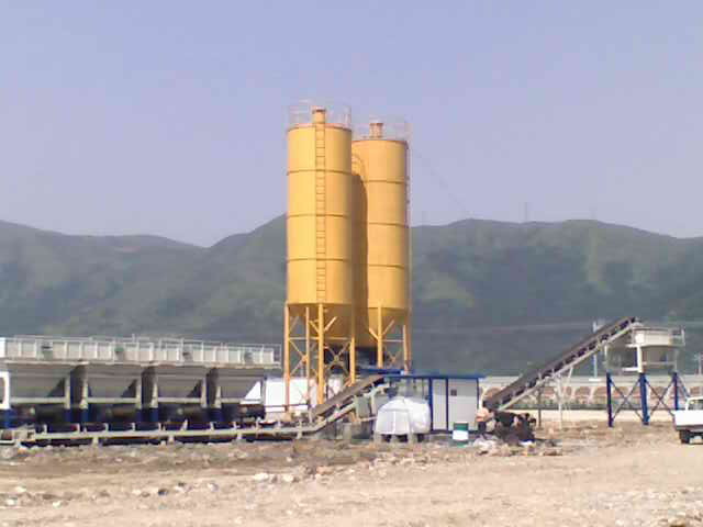 路基料推薦設(shè)備二灰土拌和站價格低操作簡單