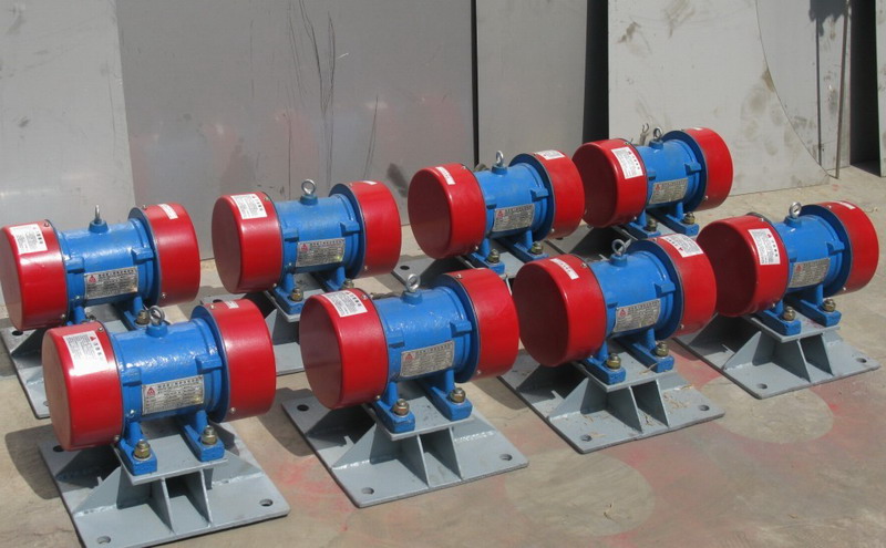 倉壁振動器振動電機