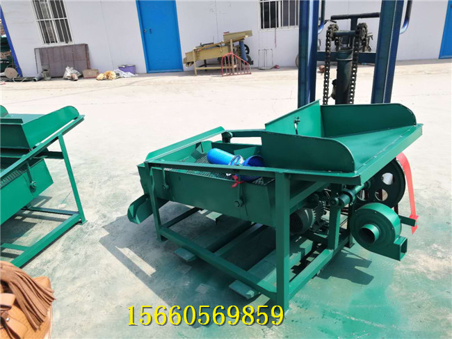 阿壩州花椒濾渣篩選機(jī)可以神速的篩出干凈花椒篩   