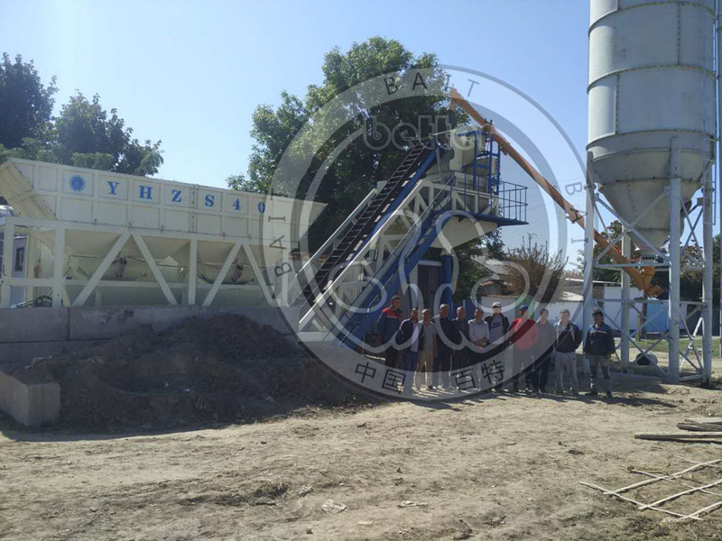 YHZS35移動(dòng)式攪拌站，移動(dòng)水泥倉(cāng)