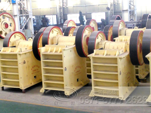 為綠色保駕護(hù)航，且看環(huán)保型顎式粉石子機WYL73