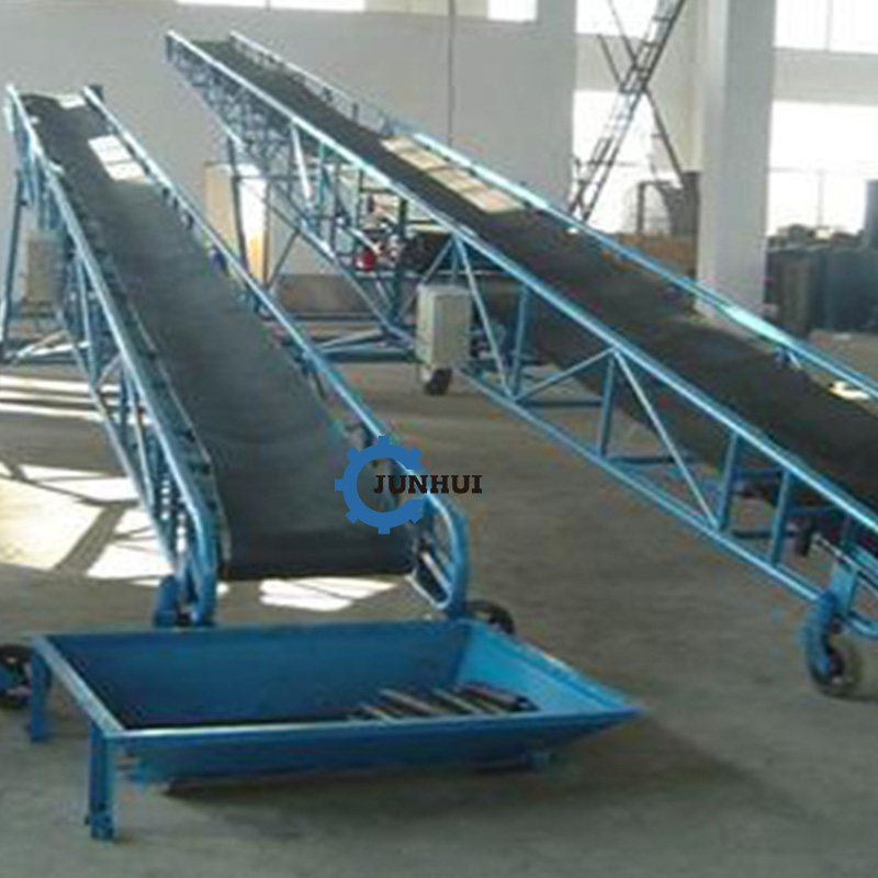 沙子用傳送帶，砂石輸送怎么選擇皮帶輸送機(jī)