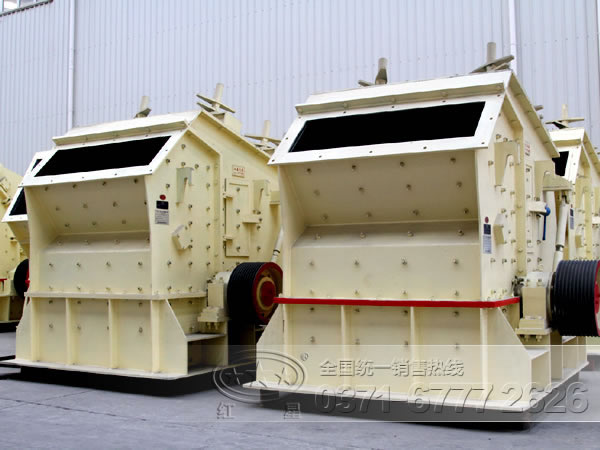 小型反擊式石子破碎機(jī)，小身材破出新技能WYL74