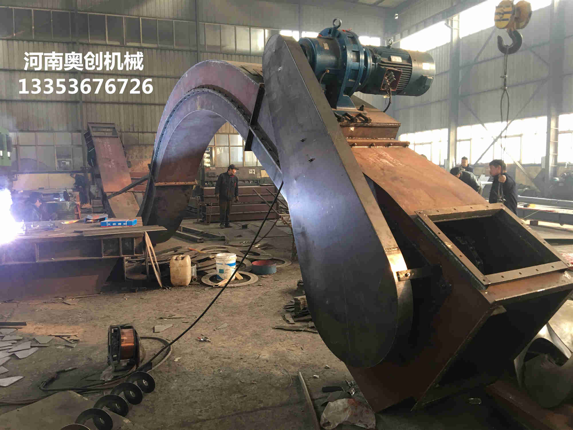 蛇型刮板輸送機廠家非標定制-報價選型參數(shù)圖紙