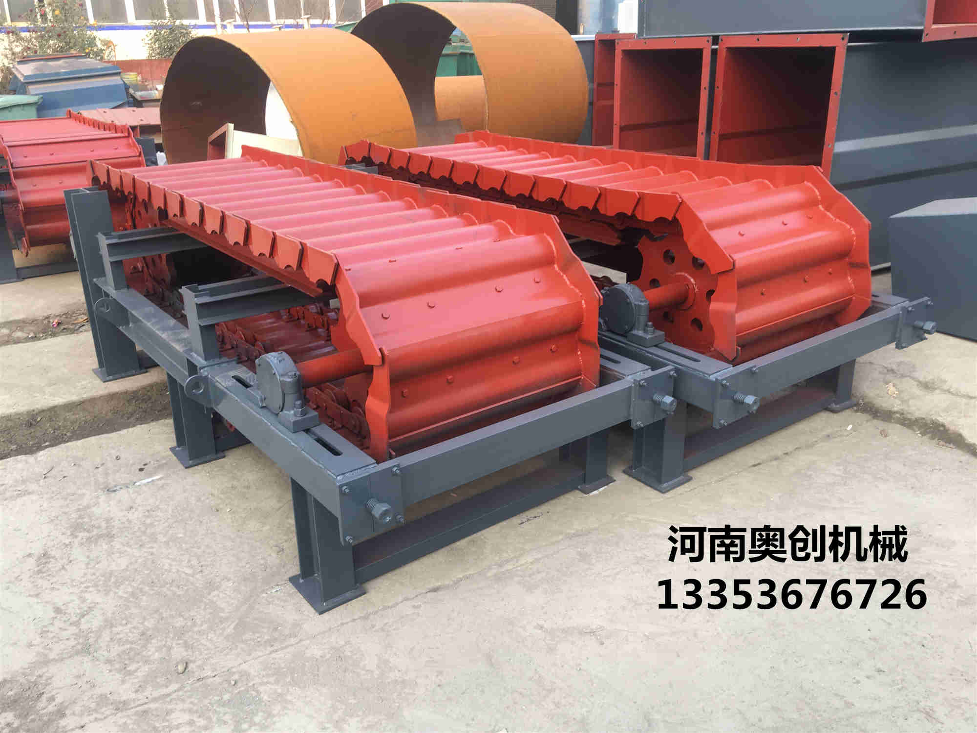 鏈板輸送機的鏈板和鏈條怎樣進行連接？-輸送機生產(chǎn)廠家