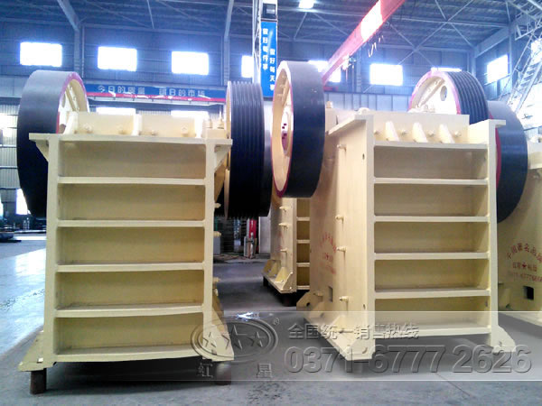 日產(chǎn)50噸小型磕石機多少錢？WYL78