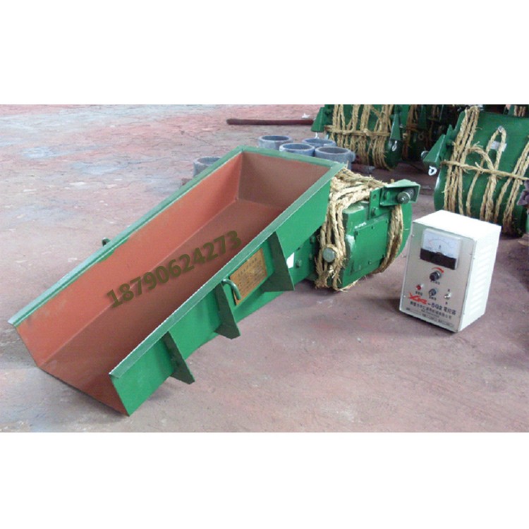 防爆電磁給料機(jī),新鄉(xiāng)電磁振動(dòng)給料機(jī),石英砂用封閉式電磁振動(dòng)給料機(jī),振動(dòng)加料機(jī),送料器