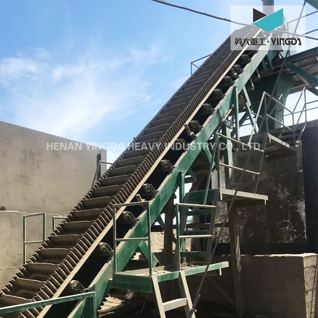 英大重工生產(chǎn)DJ大傾角皮帶機(jī) DJ型大傾角擋邊帶式輸送機(jī) 舉報 本產(chǎn)品采購屬于商業(yè)貿(mào)易行為