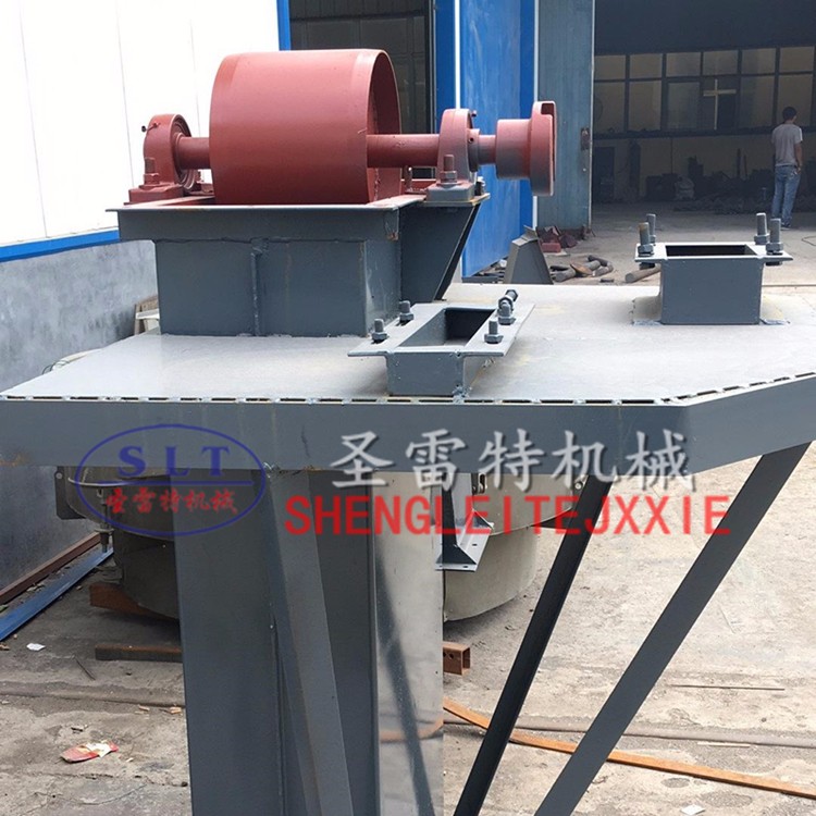 TD200型帶式斗提機(jī)_皮帶式提升機(jī)_垂直膠帶提升機(jī)_圣雷特斗式提升機(jī)廠家定做