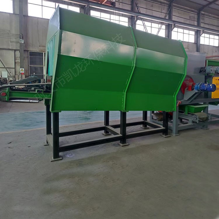 垃圾篩分設(shè)備 凱龍環(huán)保大件垃圾破碎分選機(jī)使用簡單