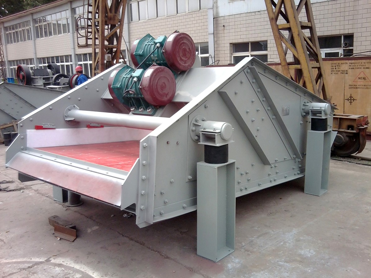 	 唐山物華GPS系列高頻脫水篩