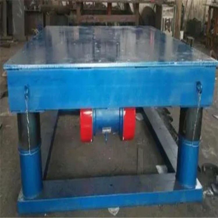 砂型鑄造造型振動(dòng)平臺(tái) 三維機(jī)械振實(shí)臺(tái)定制