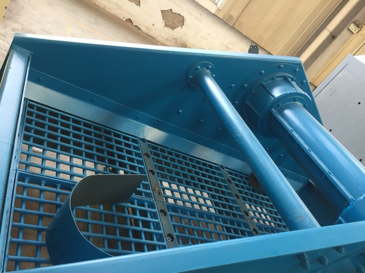 煤礦振動篩分設(shè)備YKS系列園運動振動篩