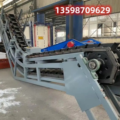 			 廣西高溫水泥用的電動(dòng)上料機(jī)斗式提料機(jī)鏈斗輸送機(jī)廠家			 