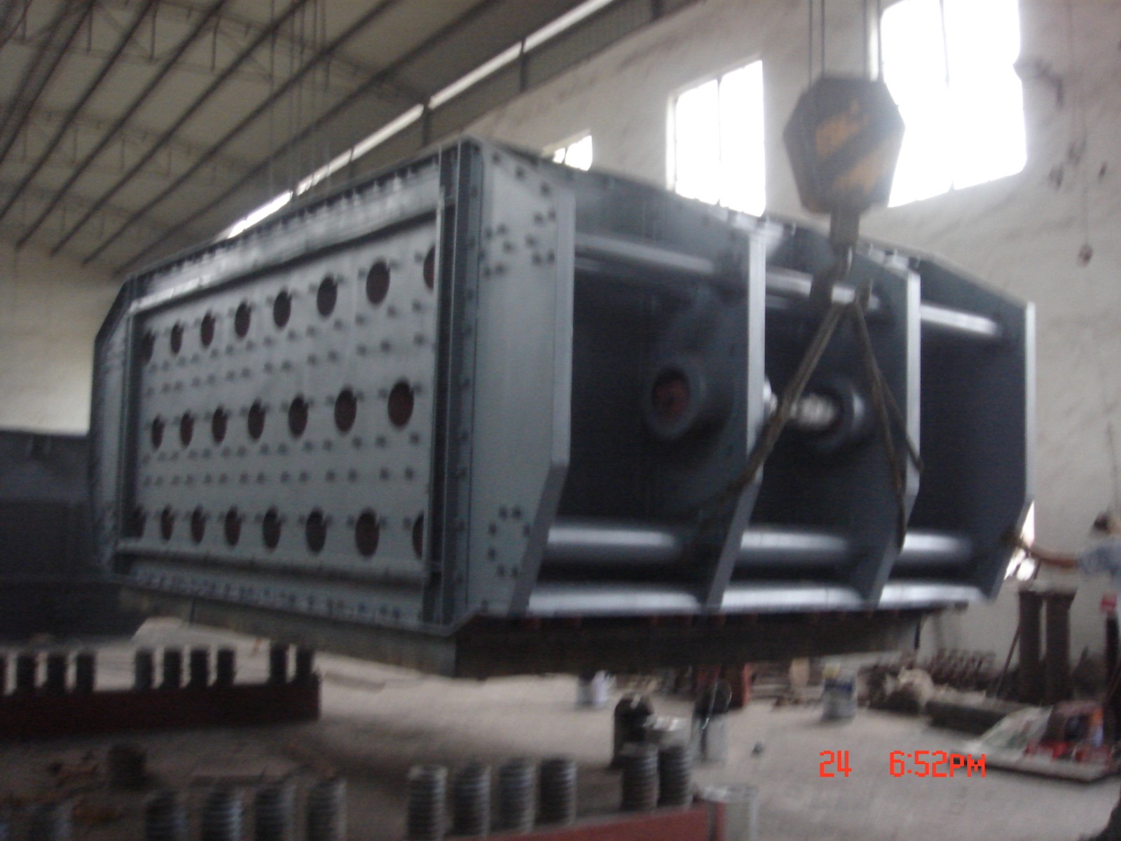 振動(dòng)冷卻散堆機(jī)