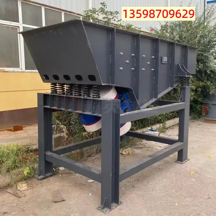 大型河卵石塊破碎機(jī)前電機(jī)電動(dòng)加料設(shè)備