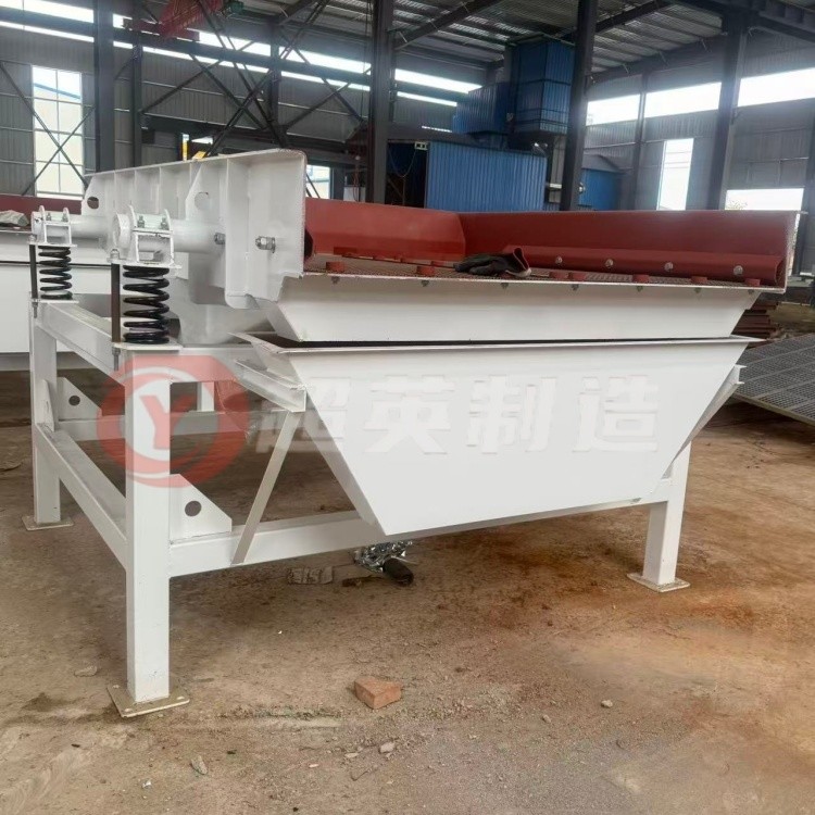 大型石料給料機(jī)采石場(chǎng)GZD振動(dòng)喂料機(jī) 結(jié)構(gòu)緊湊