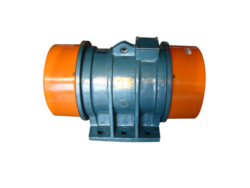 TZDC系列振動(dòng)電機(jī)