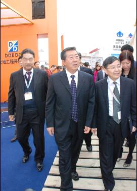 中國(guó)煤炭工業(yè)協(xié)會(huì)會(huì)長(zhǎng)王顯政