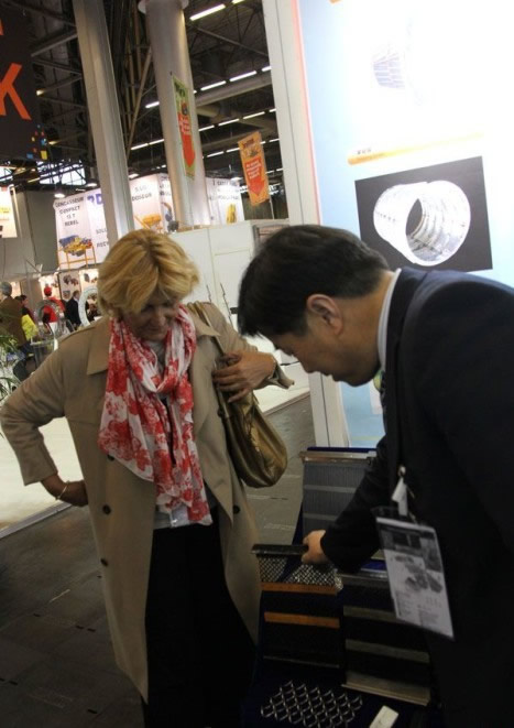 上海盾牌篩網(wǎng)展臺(tái)