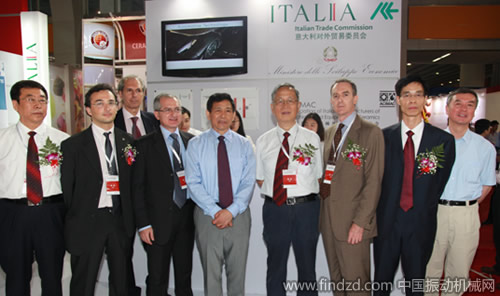 三大國家權(quán)威機(jī)構(gòu)主辦 共創(chuàng)世界陶瓷行業(yè)頂級盛會(huì)