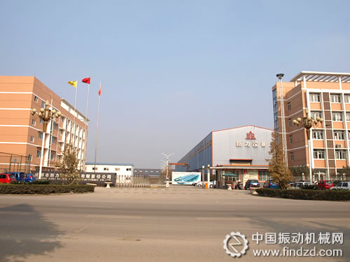 四川破碎機(jī)行業(yè)人物專題之新力設(shè)備制造公司總經(jīng)理李晨