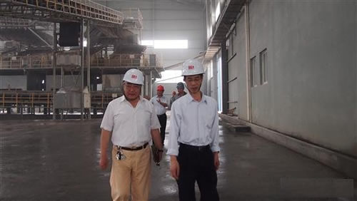 中國砂石協(xié)會胡幼奕會長一行走方湖州巨松礦業(yè)及浙江雙金機(jī)械集團(tuán)