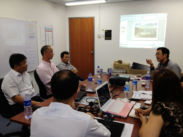 黑旋風(fēng)工程機(jī)械到馬來(lái)西亞、新加坡進(jìn)行市場(chǎng)拓展