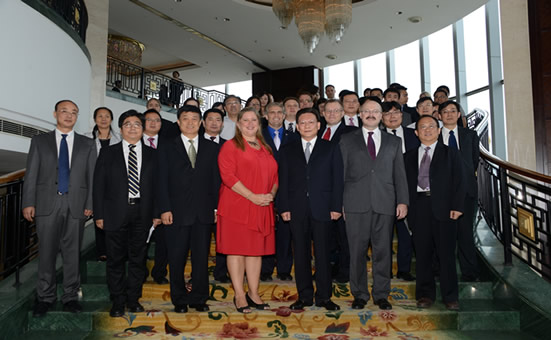 伯特利參加中美內蒙清潔煤炭座談會