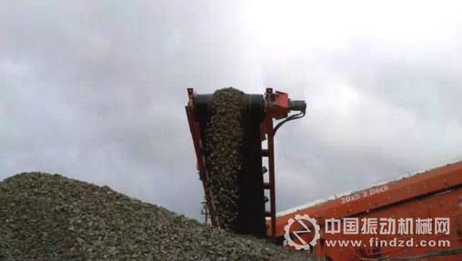 特雷克斯南方路機(jī)篩分設(shè)備