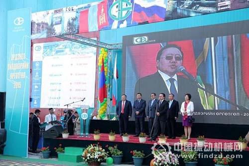 中信重工機(jī)械設(shè)備股份有限公司承制9.75&times;4.88米半自磨機(jī)和&Phi;6.71&times;9.75米溢流型球磨機(jī)