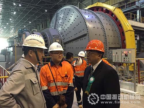 蒙古國(guó)總統(tǒng)額勒貝格道爾吉出席額爾登特銅礦擴(kuò)產(chǎn)項(xiàng)目投產(chǎn)儀式