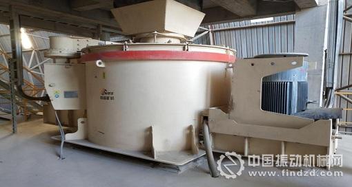 圖二 VS2000A立軸破碎機