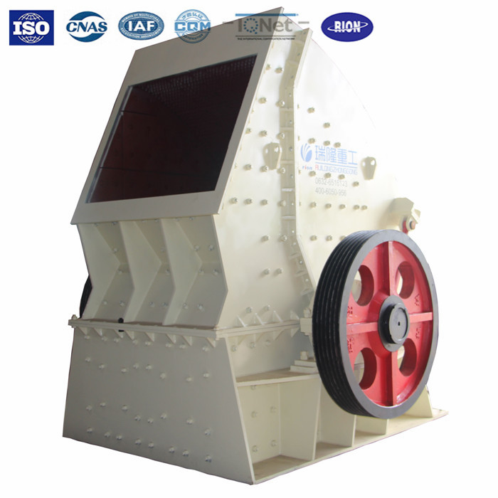 山東瑞隆錘式破碎機(jī)