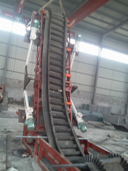 帶式輸送機(jī) 帶式輸送機(jī)