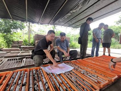 野外實地檢查現場